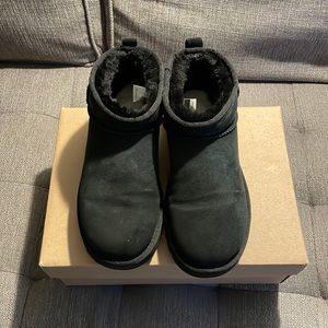 UGG classic ultra mini II Boots